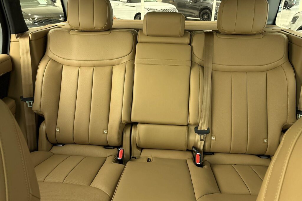 Land Rover Range Rover P460e Westminster, foto 11 van 38