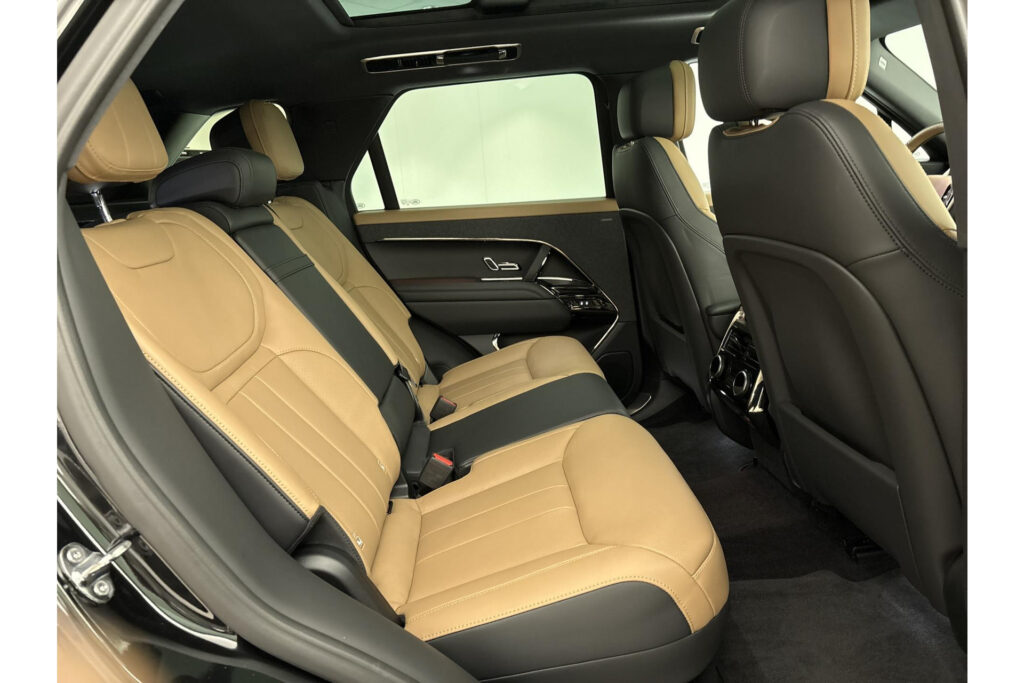 Land Rover Range Rover Sport P460e Dynamic SE, foto 17 van 43