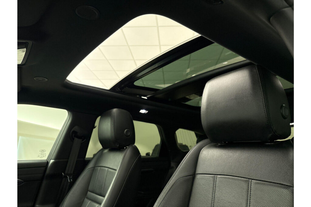 Land Rover Range Rover Evoque P300e R-Dynamic SE, foto 10 van 38