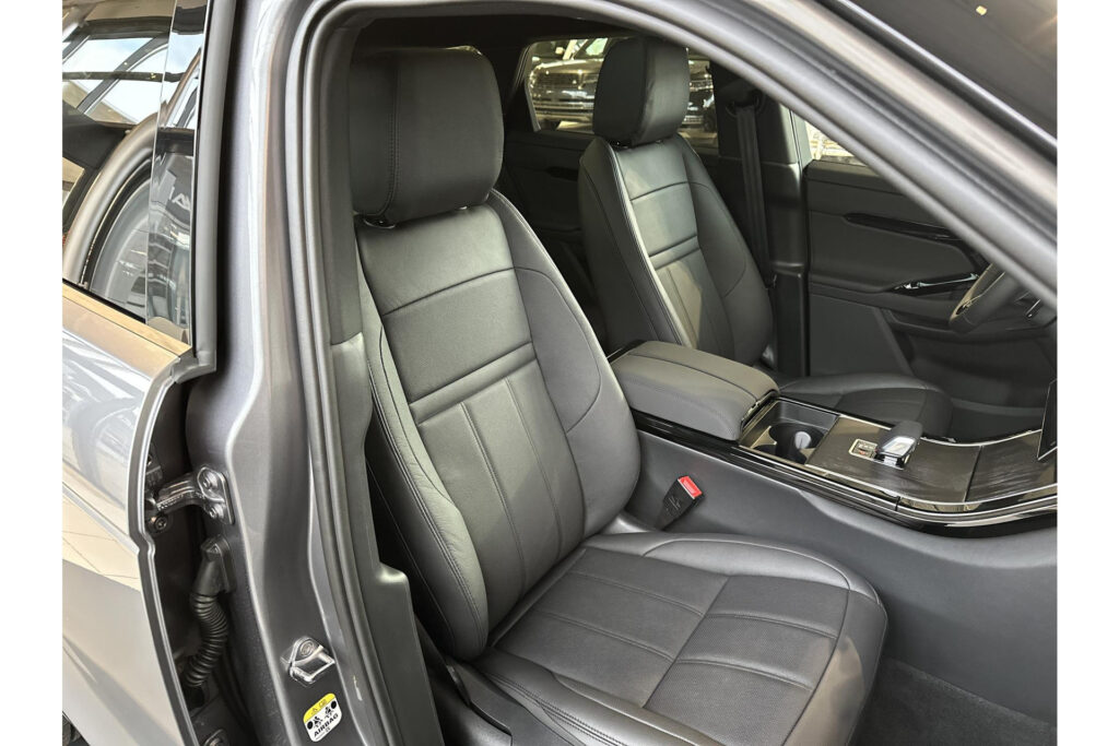 Land Rover Range Rover Evoque P270e Dynamic SE, foto 10 van 31