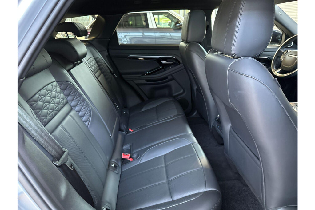 Land Rover Range Rover Evoque P300 2.0 HSE, foto 5 van 24