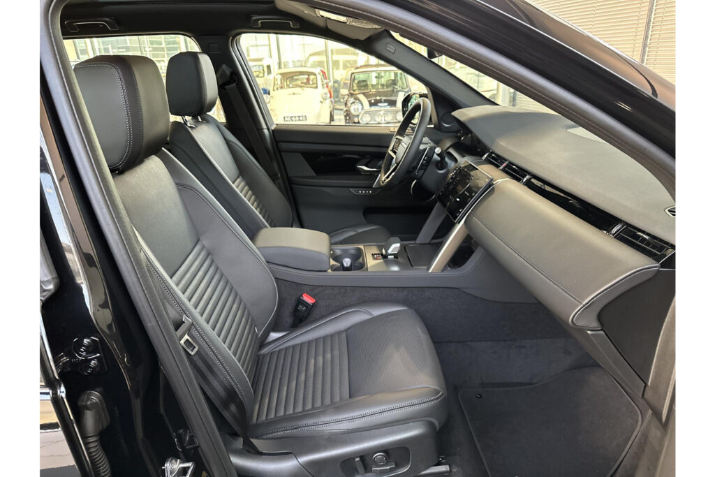 Land Rover Discovery Sport P270e S BUSS. Edition -PANO.DAK, foto 3 van 25