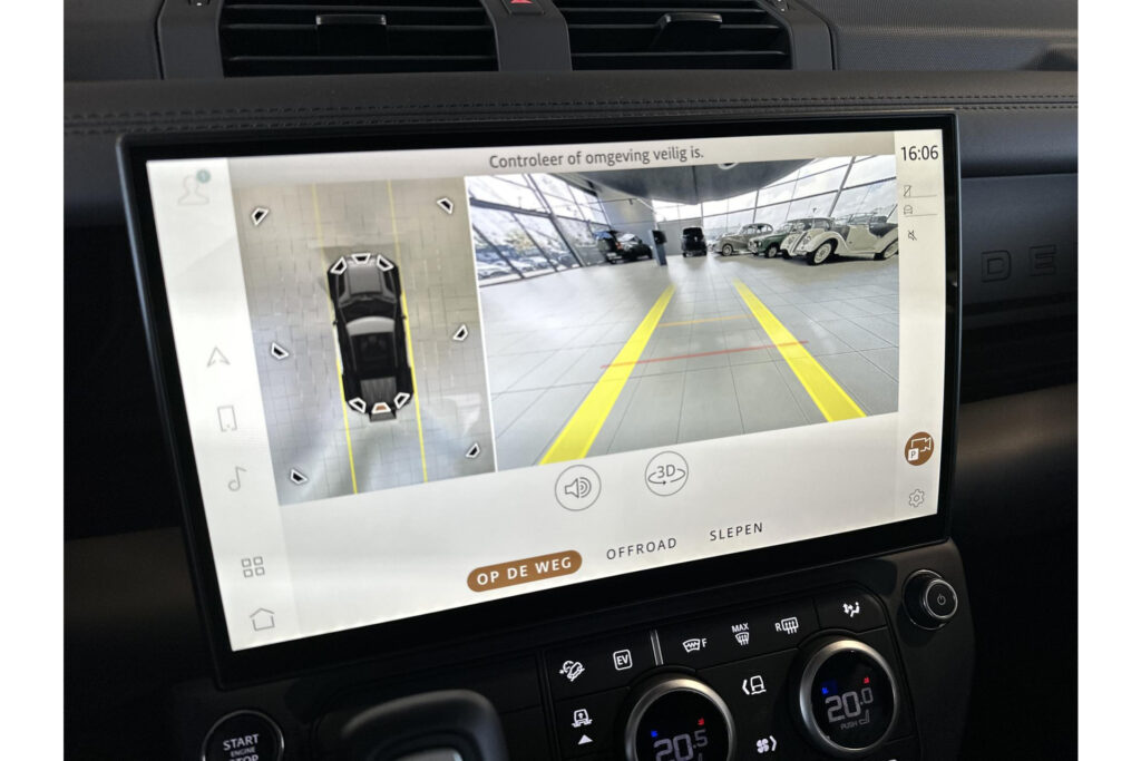 Land Rover Defender 110 P300e X-Dynamic HSE, foto 21 van 26