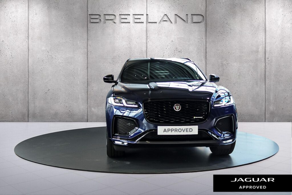 Jaguar F-PACE P400e R-Dynamic Black, foto 10 van 39