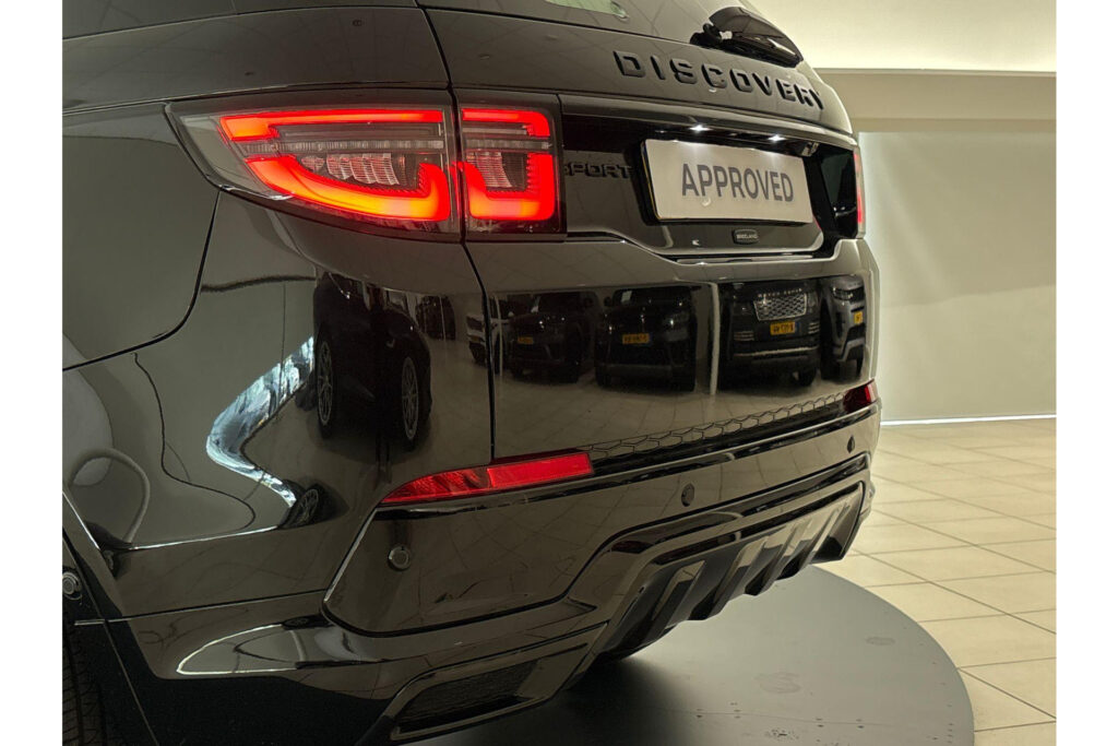 Land Rover Discovery Sport P270e Landmark Edition, foto 28 van 28