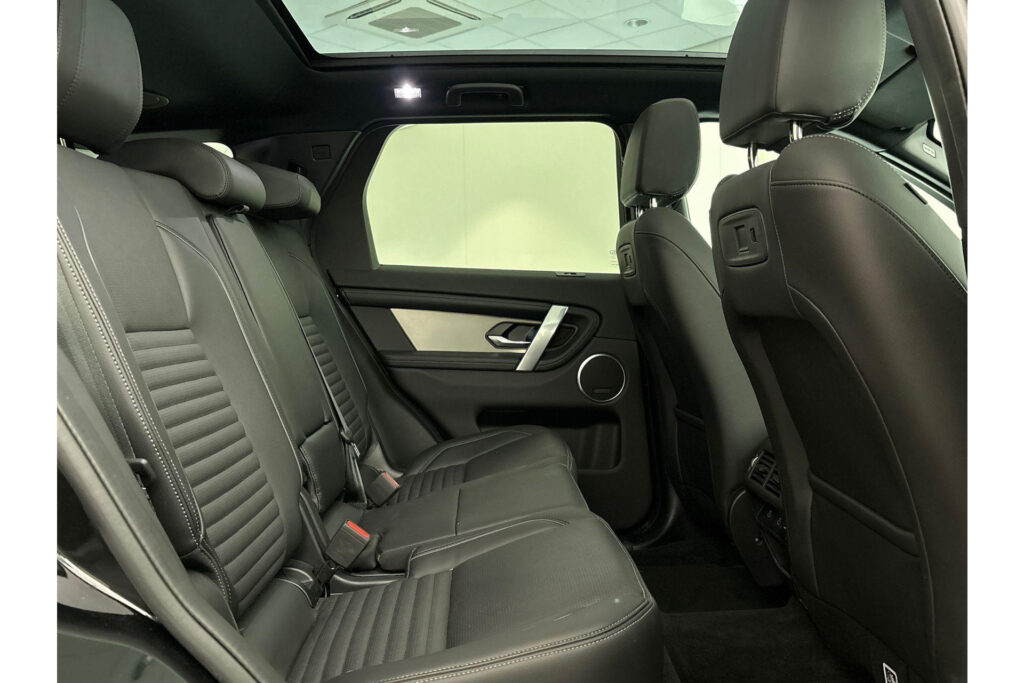Land Rover Discovery Sport P270e Landmark Edition, foto 8 van 28