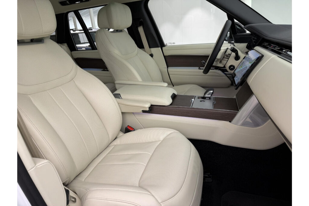 Land Rover Range Rover P550e Autobiography, foto 7 van 35
